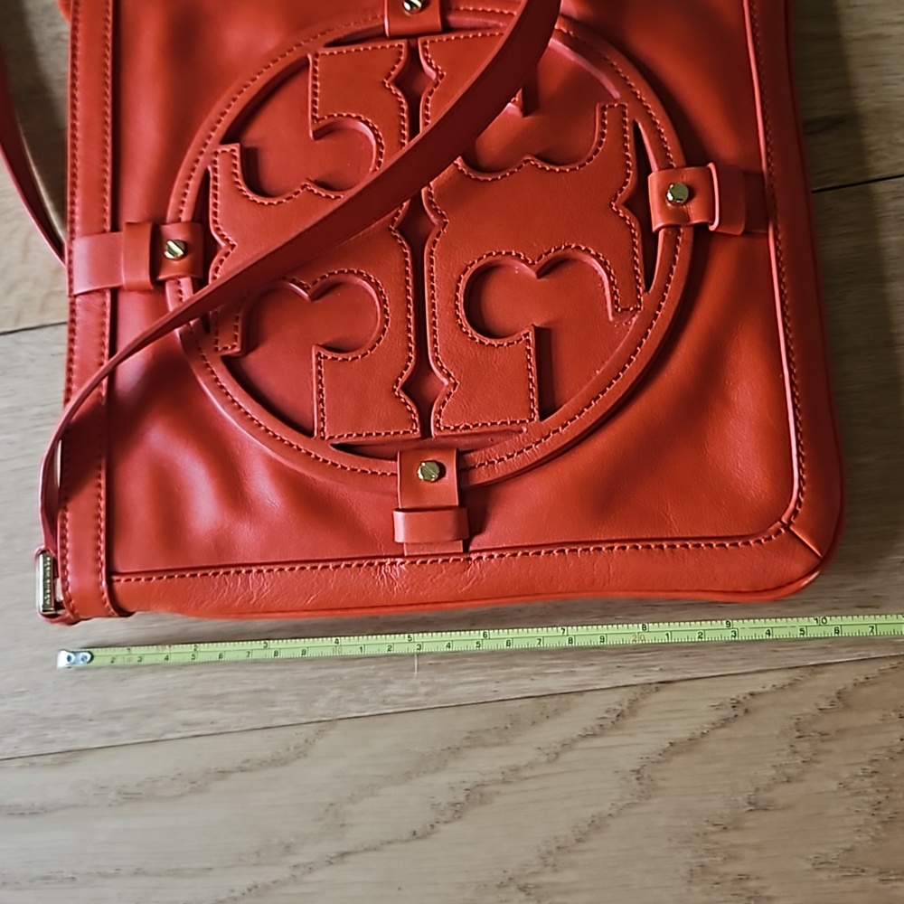 Tory Burch Holly Big Logo crossbody - Picture 10 of 10